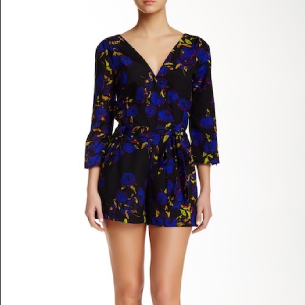 NWT YUMI KIM LIZ ROMPER IN MIDNIGHT CARNATION